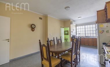 Casa en Venta en Lomas De Zamora