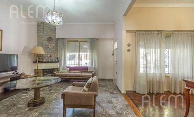 Casa en Venta en Lomas De Zamora