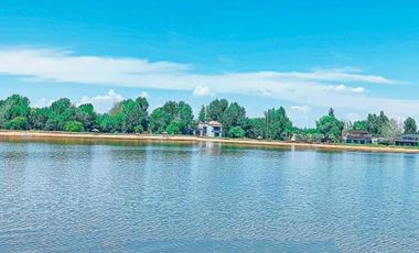 Casa en venta frente al lago | Barrio isla del Este, Tigre | Acepta permuta