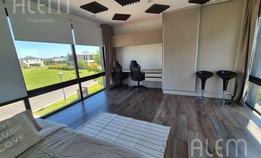 Casa en VENTA y ALQUILER  en Terralagos, Canning