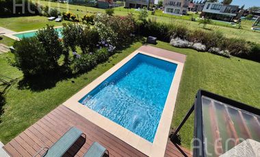 Casa en VENTA y ALQUILER  en Terralagos, Canning