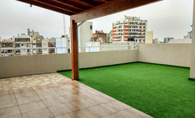 Florida Mitre - A mts. de Av. Maipú - Excelente Departamento 3 amb al Frente con amplio balcón!