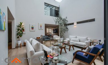 VENTA CASA EN LAS ÁGUILAS