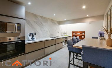 VENTA CASA EN LAS ÁGUILAS