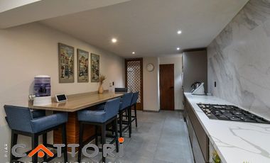 VENTA CASA EN LAS ÁGUILAS