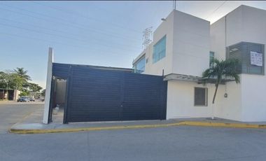 BODEGA CON OFICINAS