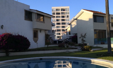 CASA EN RENTA LOMAS DEL VALLE