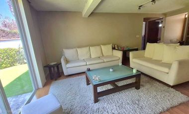 ENCATADORA CASA, CON JARDIN A PASOS DEL CENTRO DE TLALPAN