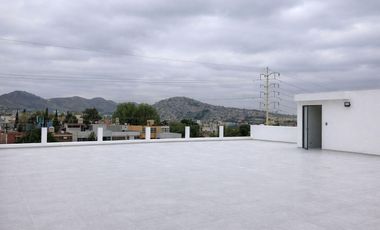 Edificio comercial en venta de 1,040 m2 en Magisterial Vista Bella Tlalnepantla