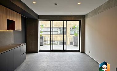 Departamento en nivel alto con vista a Reforma y excelente valor en Tabacalera