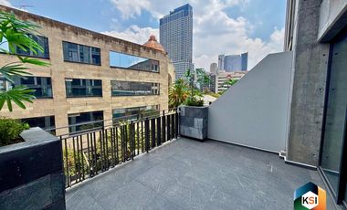 Departamento en nivel alto con vista a Reforma y excelente valor en Tabacalera