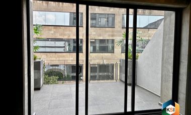 Departamento en nivel alto con vista a Reforma y excelente valor en Tabacalera