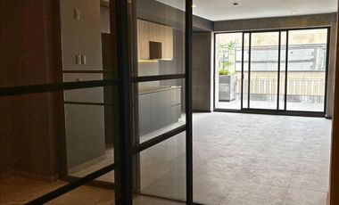 Departamento en nivel alto con vista a Reforma y excelente valor en Tabacalera