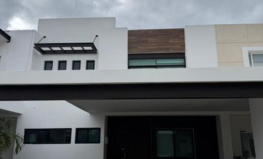 Casa en Venta, 3 recámaras, Residencial Aqua, Cancún