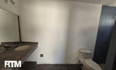 CASA IDEAL PARA OFICINAS EN RENTA EN LOMAS 4TA SECC