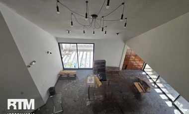 CASA IDEAL PARA OFICINAS EN RENTA EN LOMAS 4TA SECC