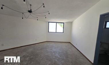 CASA IDEAL PARA OFICINAS EN RENTA EN LOMAS 4TA SECC