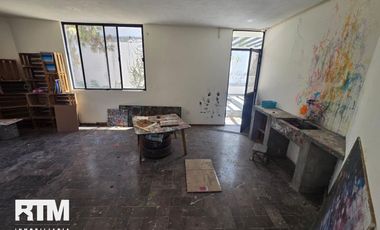 CASA IDEAL PARA OFICINAS EN RENTA EN LOMAS 4TA SECC