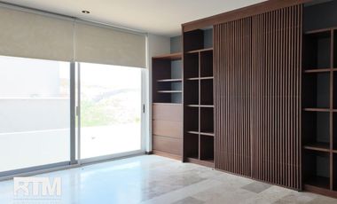 CASA EN VENTA EN LA LOMA CLUB DE GOLF
