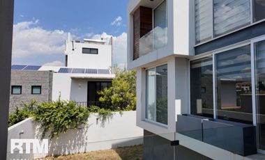 CASA EN VENTA EN LA LOMA CLUB DE GOLF