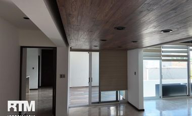 CASA EN VENTA EN LA LOMA CLUB DE GOLF