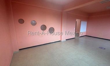 Bodega comercial en renta en San Cristóbal Centro, Ecatepec de Morelos 26-2716 MM