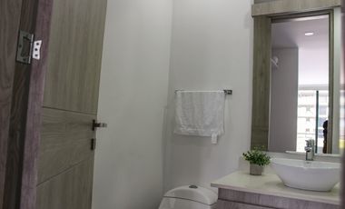 APARTAMENTO EN EL OESTE CON VISTA A LA CIUDAD