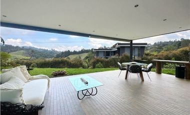 Casa en Arriendo Amoblada en Alto de Palmas