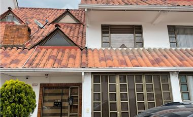 ACSI 1029 Venta Hermosa casa Quintas del Márquez  Mosquera