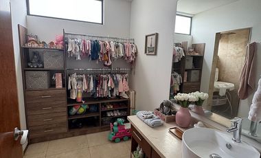 Departamento en venta en el Country Club con 3 habitaciónes