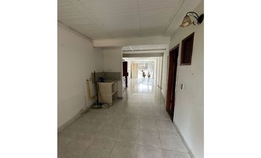 VENTA DE CASA BARRIO LAS CASTILLA ARMENIA 3 APARTAMENTOS