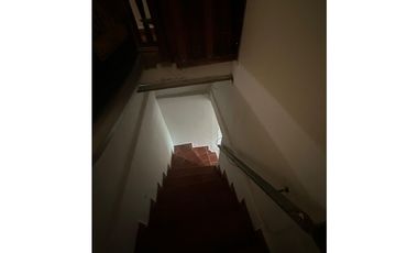 VENTA DE CASA BARRIO LAS CASTILLA ARMENIA 3 APARTAMENTOS