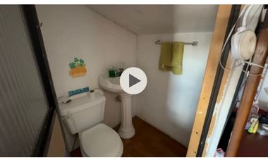 VENTA DE CASA BARRIO LAS CASTILLA ARMENIA 3 APARTAMENTOS