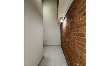 VENTA DE CASA BARRIO LAS CASTILLA ARMENIA 3 APARTAMENTOS