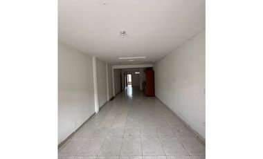 VENTA DE CASA BARRIO LAS CASTILLA ARMENIA 3 APARTAMENTOS