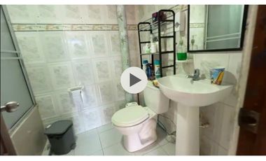 VENTA DE CASA BARRIO LAS CASTILLA ARMENIA 3 APARTAMENTOS