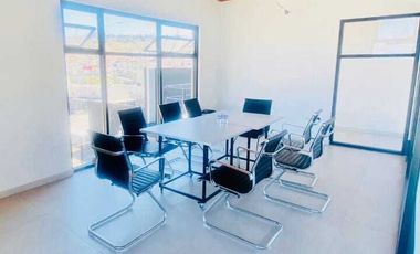 MODERNO DEPA PLANTA BAJA CON TERRENO EXCEDENTE EN LOGRONO RESIDENCIAL