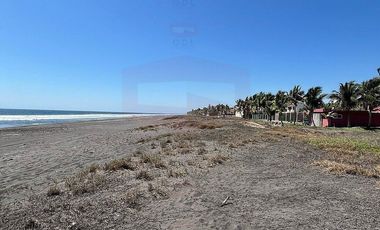 TERRENO EN VENTA FRENTE A PLAYA