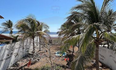 TERRENO EN VENTA FRENTE A PLAYA