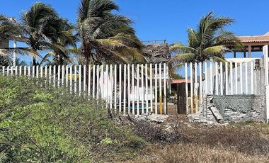 TERRENO EN VENTA FRENTE A PLAYA