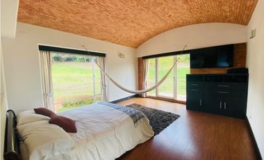 SE VENDE CASA EN APOSENTOS - SOPO