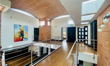 SE VENDE CASA EN APOSENTOS - SOPO