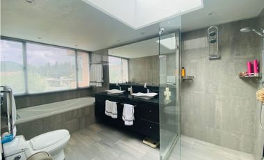 SE VENDE CASA EN APOSENTOS - SOPO