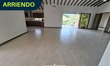 Finca en Arriendo en San vicente- las hojas