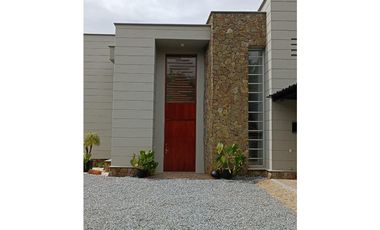 Casa en Arriendo en Llanogrande