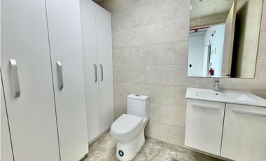 ALQUILER OFICINA RECIÉN REMODELADA EN SAN FRANCISCO (DV)