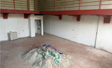 CONDADO DEL REY / LOCAL COMERCIAL / CONDADO PLAZA  / 230M / 2 NIVELES