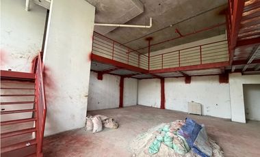 CONDADO DEL REY / LOCAL COMERCIAL / CONDADO PLAZA  / 230M / 2 NIVELES
