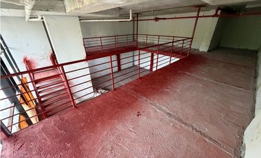 SE ALQUILA LOCAL COMERCIAL EN CONDADO PLAZA DE 230M CON MEZZANINE