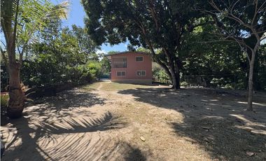 CHAME / LAS LAJAS / 268M / 2 NIVELES / 4 HABITACION / AMOBLADA